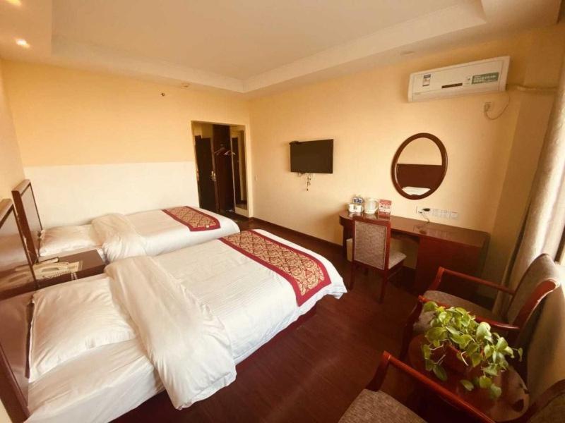 Greentree Inn Huai'An Bus Station Golden Eagle Xinya Huaihai Road Business Hotel Eksteriør billede