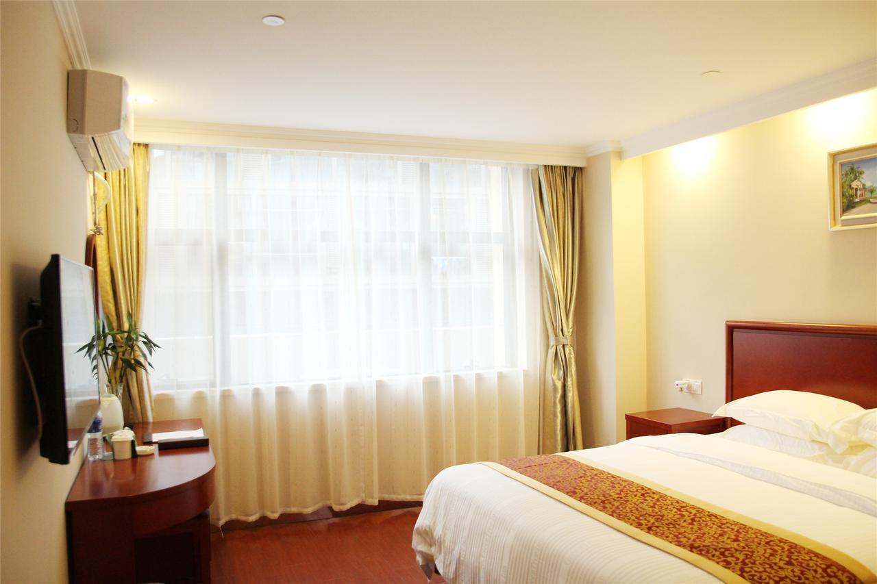 Greentree Inn Huai'An Bus Station Golden Eagle Xinya Huaihai Road Business Hotel Eksteriør billede