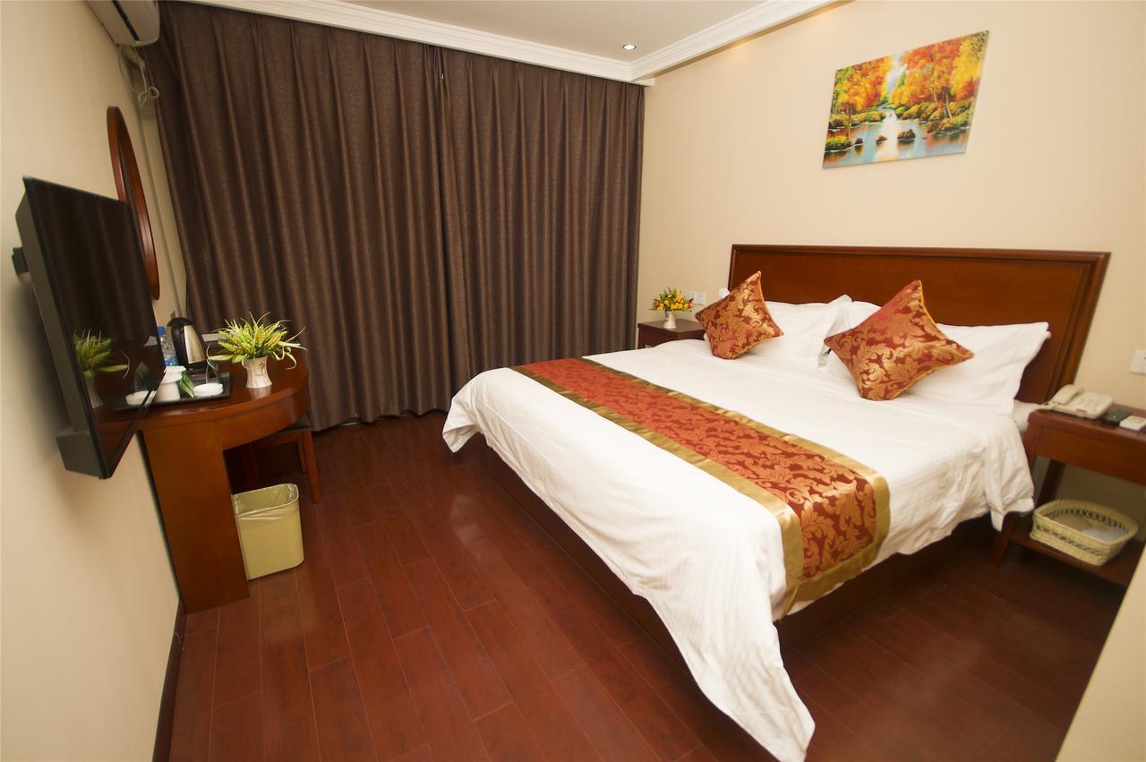 Greentree Inn Huai'An Bus Station Golden Eagle Xinya Huaihai Road Business Hotel Eksteriør billede