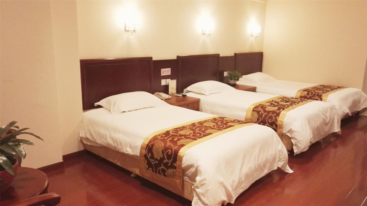 Greentree Inn Huai'An Bus Station Golden Eagle Xinya Huaihai Road Business Hotel Eksteriør billede